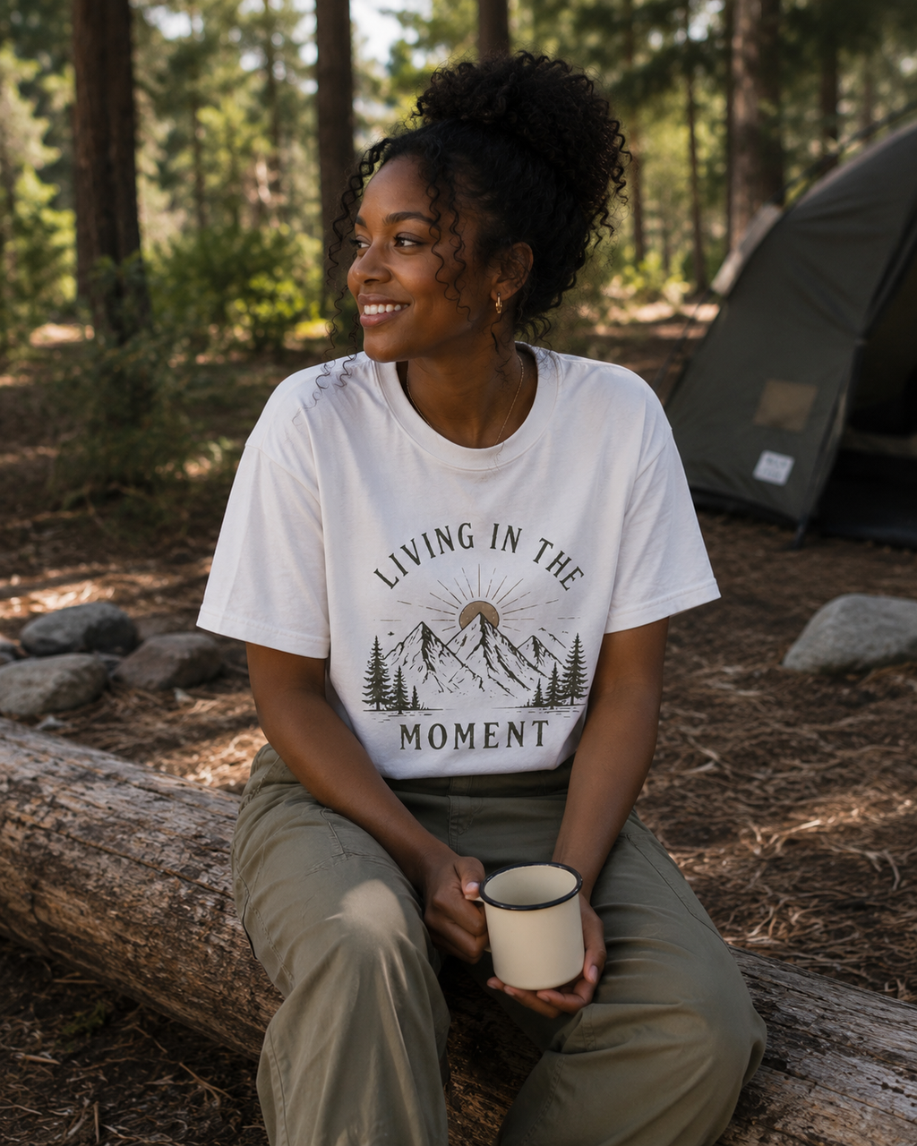 Living  In The Moment - Unisex -  Oversize Boxy Tee